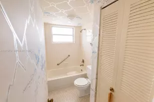 1751 NW 75th Ave, Plantation, FL 33313 - Photo 16