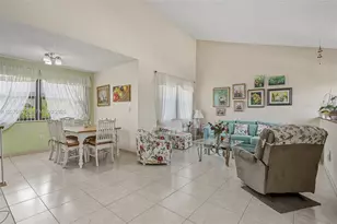 10300 NW 9th St Cir, Miami, FL 33172 - Photo 8