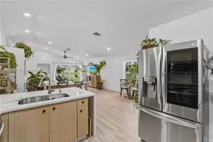 1416 Canary Island Dr, Weston, FL 33327 - Photo 26