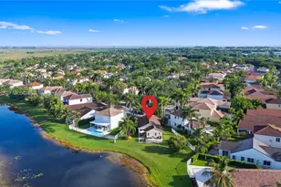 1416 Canary Island Dr, Weston, FL 33327 - Photo 2