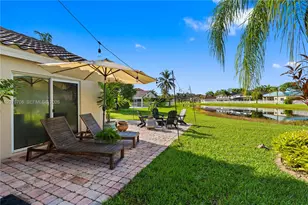 1416 Canary Island Dr, Weston, FL 33327 - Photo 12