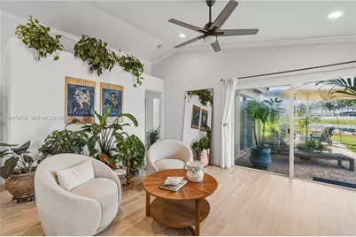 1416 Canary Island Dr, Weston, FL 33327 - Photo 28