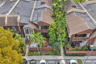 7064 SW 114th Pl, Miami, FL 33173 - Photo 2