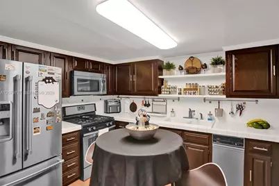 7064 SW 114th Pl #G, Miami, FL 33173 - Photo 24