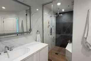 8031 NE Bayshore Ct, Miami, FL 33138 - Photo 20