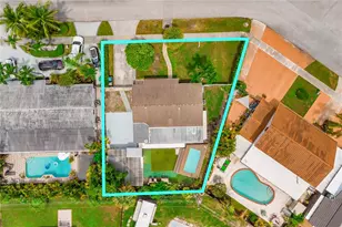 9450 SW 25th Dr, Miami, FL 33165 - Photo 46