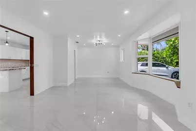 9450 SW 25th Dr, Miami, FL 33165 - Photo 6