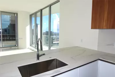 1400 Biscayne Blvd #4502, Miami, FL 33132 - Photo 8