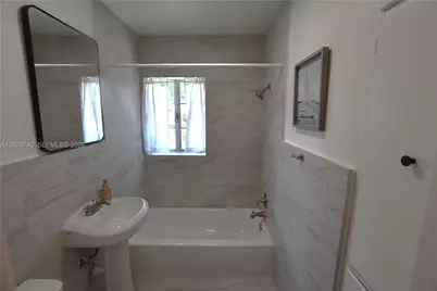 801 SE 4th Street #2, Boynton Beach, FL 33435 - Photo 8