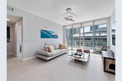 1111 SW 1st Ave #UPH4015, Miami, FL 33130 - Photo 2