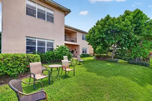 17579 SW 54th St, Miramar, FL 33029 - Photo 10