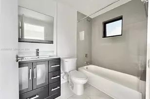 836 SW 2nd St, Miami, FL 33130 - Photo 16