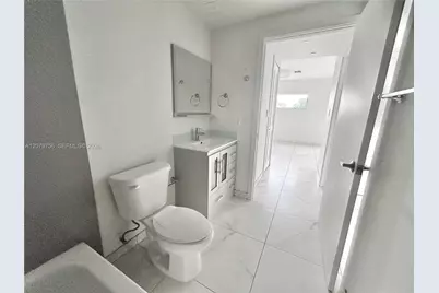 836 SW 2nd St #401, Miami, FL 33130 - Photo 24