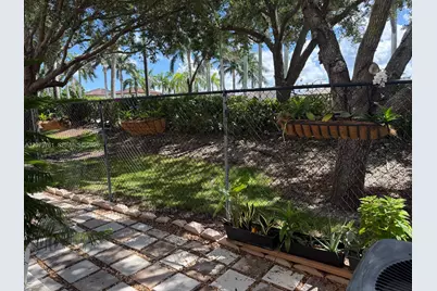 2650 NE 3rd Dr #104, Homestead, FL 33033 - Photo 20