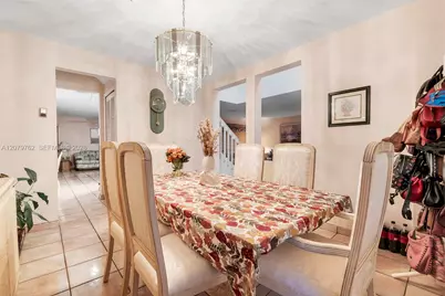 8554 SW 163rd Pl, Miami, FL 33193 - Photo 10