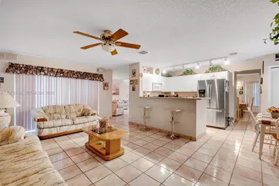 8554 SW 163rd Pl, Miami, FL 33193 - Photo 4