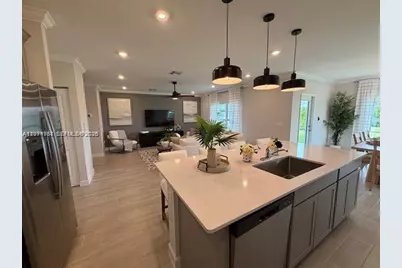 19853 Whispering Creek Rd #18853, Loxahatchee, FL 33470 - Photo 6