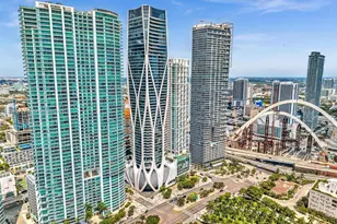 900 Biscayne Blvd, Miami, FL 33132 - Photo 6