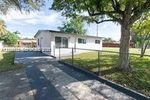 916 SW 24th Ave, Fort Lauderdale, FL 33312 - Photo 1