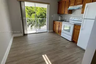 827 SW 11th Ave, Miami, FL 33130 - Photo 2