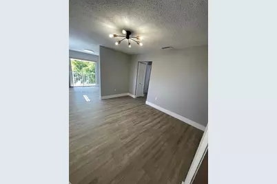 827 SW 11th Ave #5, Miami, FL 33130 - Photo 4