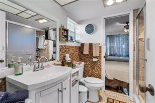 10442 Sunrise Lakes Blvd, Sunrise, FL 33322 - Photo 14