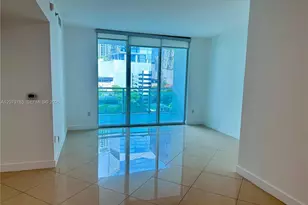 950 Brickell Bay Dr, Miami, FL 33131 - Photo 4