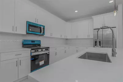3060 Sean Road, North Port, FL 34288 - Photo 2