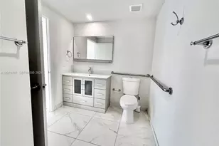 836 SW 2nd St, Miami, FL 33130 - Photo 12