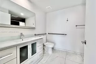 836 SW 2nd St, Miami, FL 33130 - Photo 10
