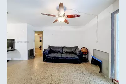 5661 Allen St, Hollywood, FL 33021 - Photo 10