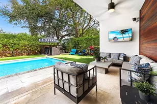 8611 Arboretum Ln, Miami, FL 33138 - Photo 28