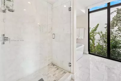 8611 Arboretum Ln, Miami, FL 33138 - Photo 20