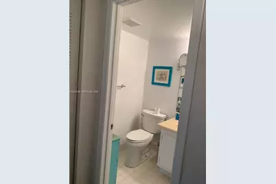 300 SW 134th Way #405E, Pembroke Pines, FL 33027 - Photo 10