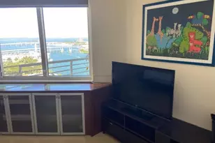 325 S Biscayne Blvd, Miami, FL 33131 - Photo 6