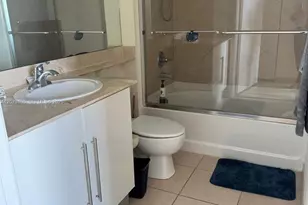 325 S Biscayne Blvd, Miami, FL 33131 - Photo 20