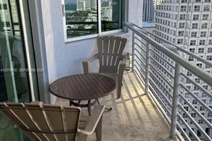 325 S Biscayne Blvd, Miami, FL 33131 - Photo 12