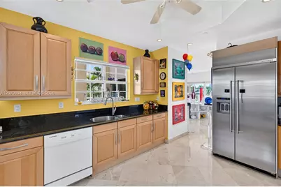25 Hendricks Isle #303 & 304, Fort Lauderdale, FL 33301 - Photo 40