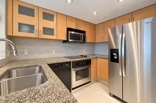 2101 Brickell Ave, Miami, FL 33129 - Photo 22