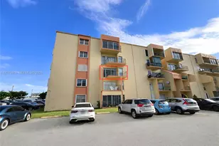 1975 W 44th Pl, Hialeah, FL 33012 - Photo 2