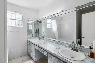 7794 NW 14th Ct, Miami, FL 33147 - Photo 12