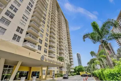 231 174th St #1215, Sunny Isles Beach, FL 33160 - Photo 2