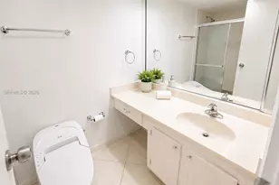 231 174th St, Sunny Isles Beach, FL 33160 - Photo 8