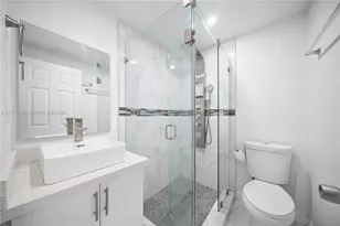 411 SW 34th Ave, Miami, FL 33135 - Photo 20