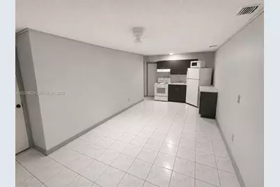 6771 Freedom St #1, Hollywood, FL 33024 - Photo 2