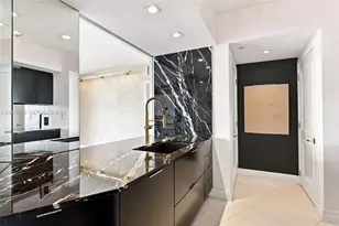 400 Alton Rd, Miami Beach, FL 33139 - Photo 16