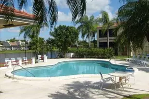1060 N Hiatus Rd, Pembroke Pines, FL 33026 - Photo 6