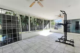 860 NW 207th St, Miami Gardens, FL 33169 - Photo 34