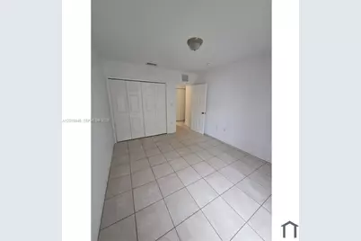 875 SW 6th Pl #0, Florida City, FL 33034 - Photo 10
