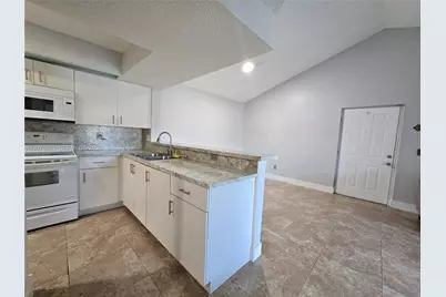 18860 NW 57th Ave #305, Hialeah, FL 33015 - Photo 6